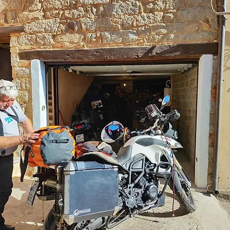 Antico Restauro Lägenhet Fonni