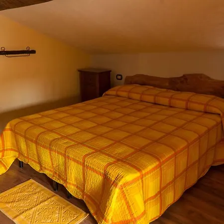 Antico Restauro Lejlighed Fonni